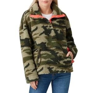 RTR J. Crew Oversized Camo Printed Sherpa Jacket - size XXS
